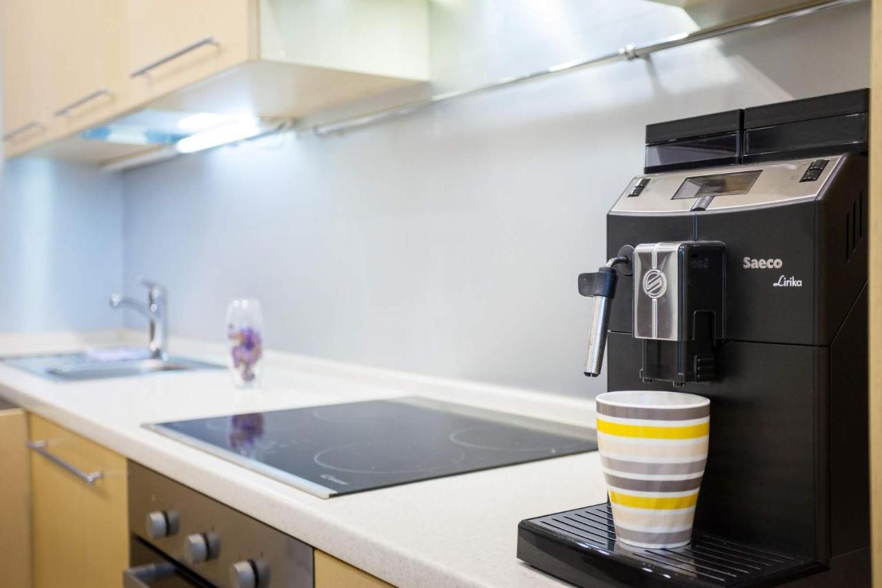 Navit Apartments With Breakfast, Near The Railway Station, The City Center And The Park Kiev Luaran gambar