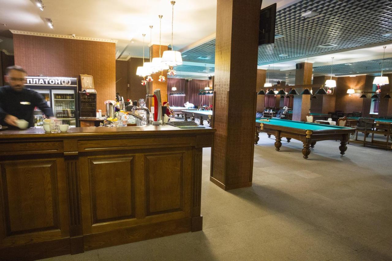Navit Apartments With Breakfast, Near The Railway Station, The City Center And The Park Kiev Luaran gambar